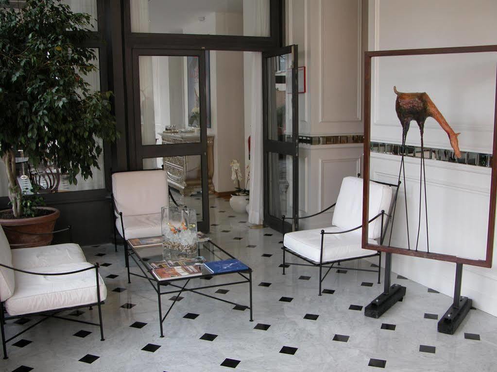 Grand Hotel Des Ambassadeurs Menton Exteriér fotografie