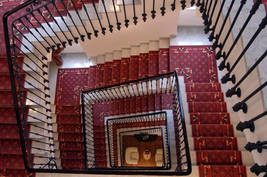 Grand Hotel Des Ambassadeurs Menton Exteriér fotografie