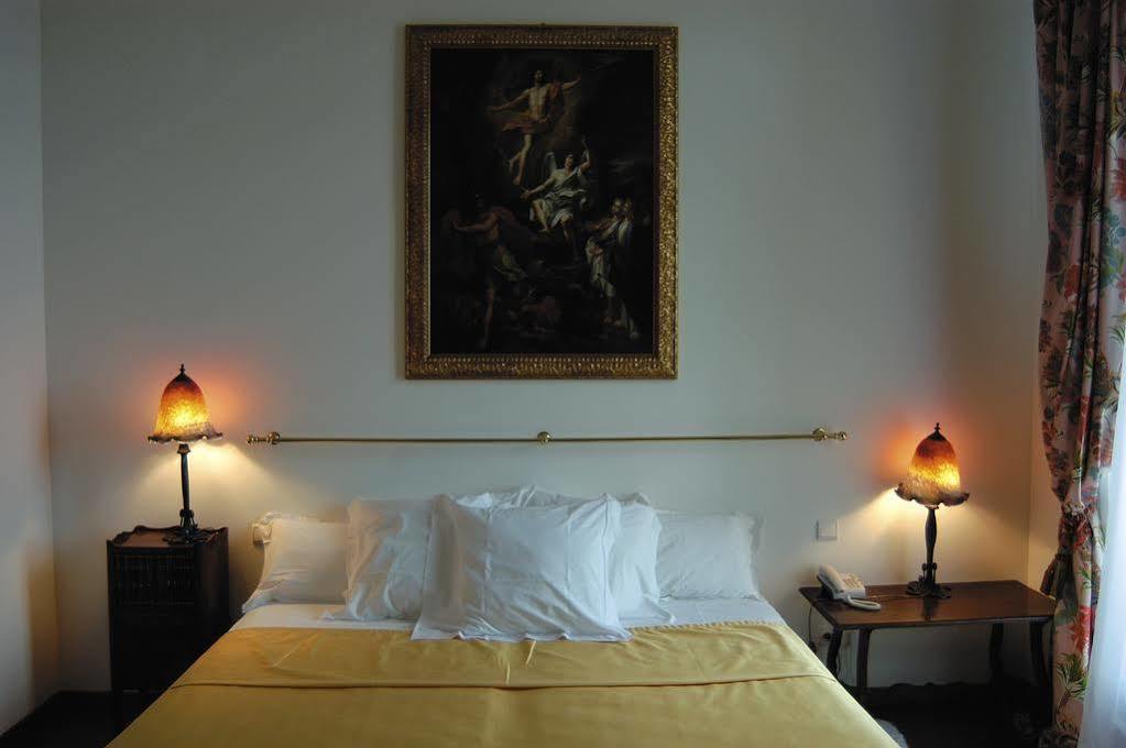 Grand Hotel Des Ambassadeurs Menton Exteriér fotografie